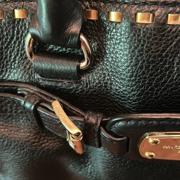 Michael Michael Kors Hamilton Whipstitched Black Pebbled Leather EW Tote - Picture 4 of 15